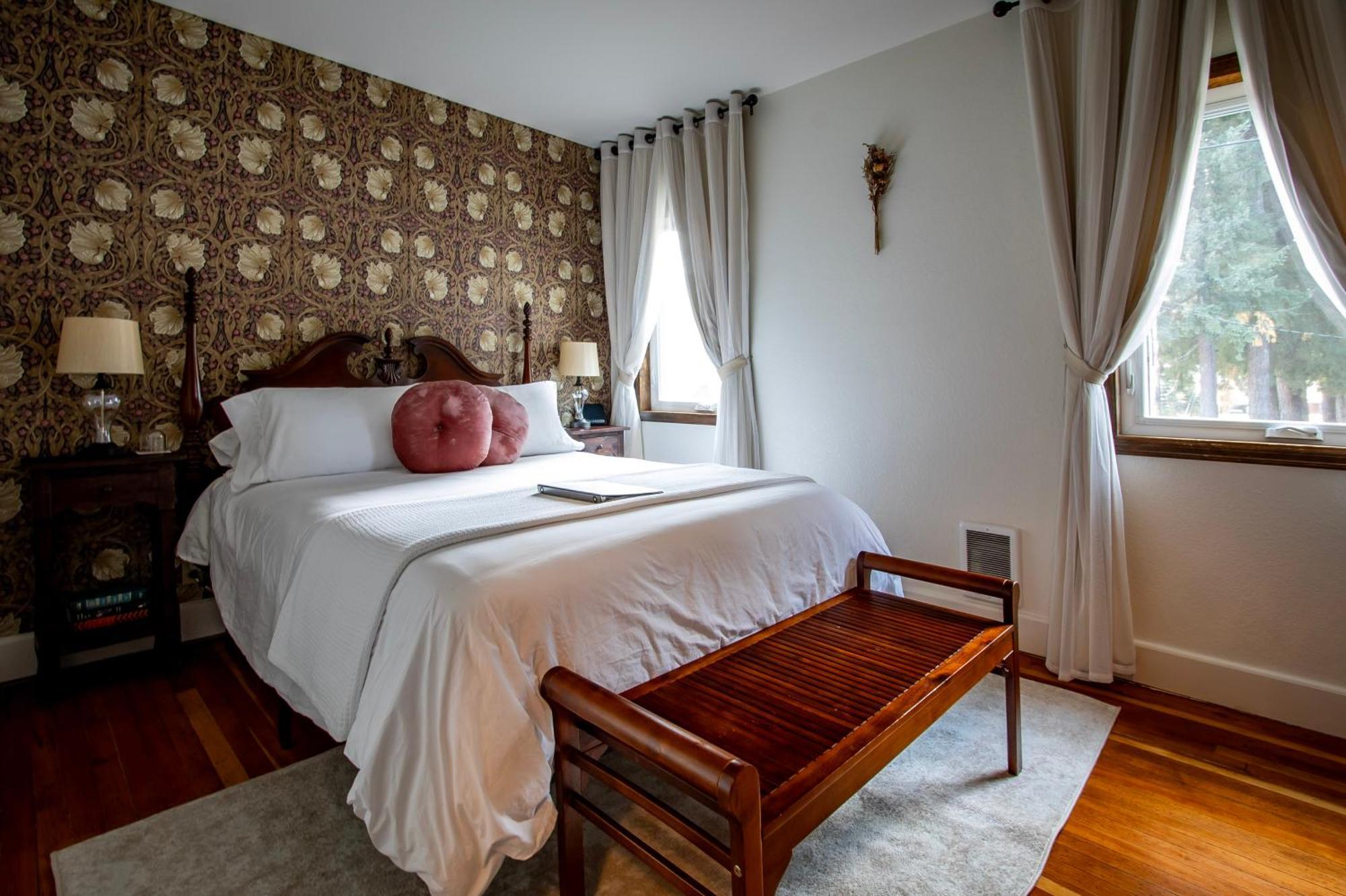 Historic Hotel Паквуд Экстерьер фото